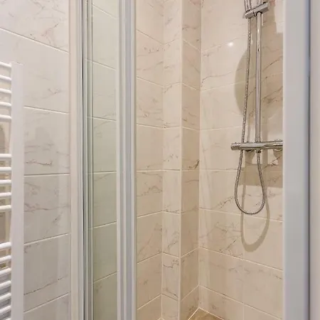 Amazing - 2br-6p - Bastille *