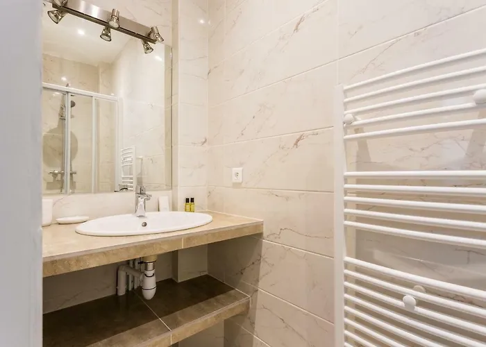 Amazing - 2br-6p - Bastille