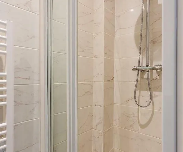 Amazing - 2br-6p - Bastille *
